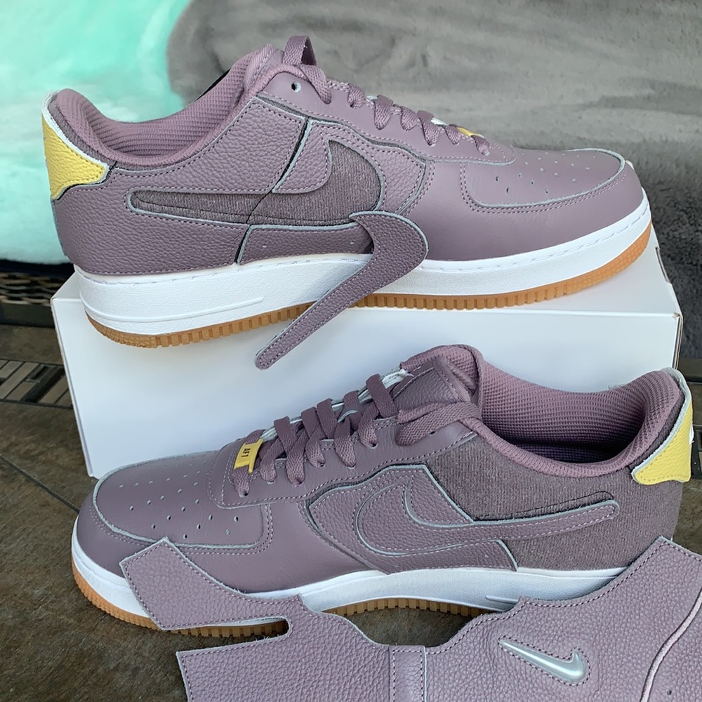 NIKE ID CUSTOM AIR FORCE 1 MENS - Picture 15 of 16